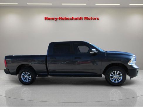 Used 2016 RAM 1500 Big Horn image 9
