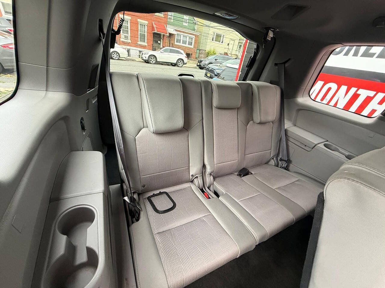 Used 2015 Honda Pilot EX image 16