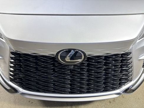 Certified 2025 Lexus RX 500h F Sport w/ Convenience Package AWD/4WD image 30