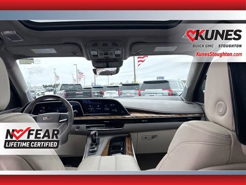 Used 2023 Cadillac Escalade Sport Platinum image 41