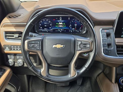 Used 2024 Chevrolet Tahoe High Country w/ Premium Package 2 AWD/4WD image 24
