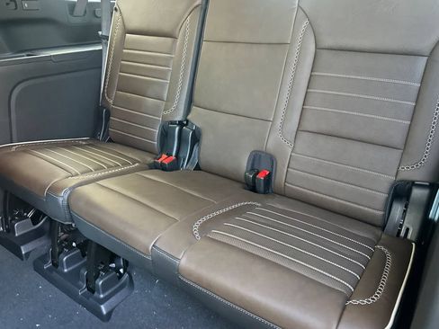 New 2026 GMC Yukon XL Denali Ultimate AWD/4WD image 16