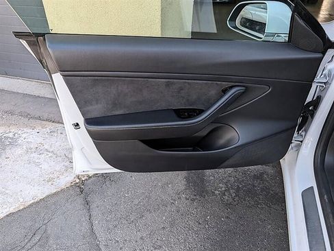 Used 2020 Tesla Model 3 Long Range AWD/4WD image 18