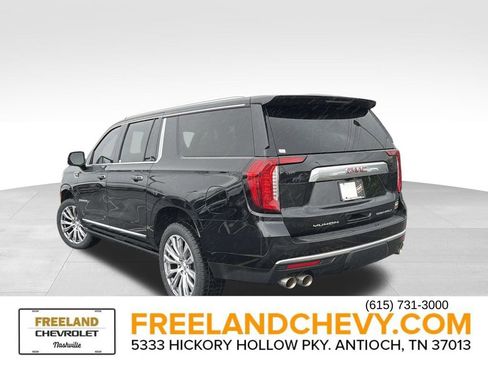Used 2023 GMC Yukon XL Denali AWD/4WD image 5