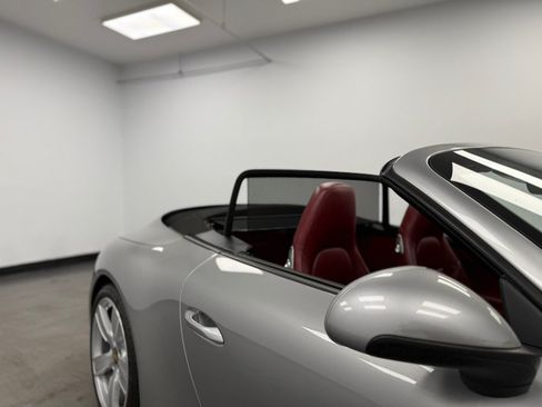 Used 2017 Porsche 911 UNAVAIL image 46
