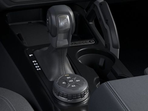 New 2026 Ford Bronco Outer Banks w/ Sasquatch Package image 17