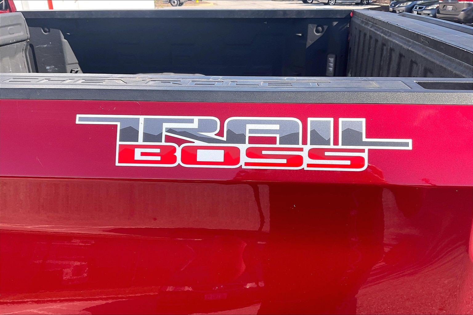 Used 2022 Chevrolet Silverado 1500 LT Trail Boss w/ Convenience Package II AWD/4WD image 10