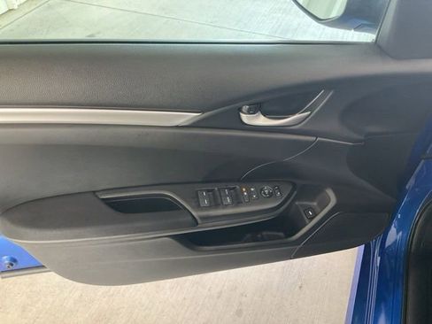 Used 2021 Honda Civic LX image 4