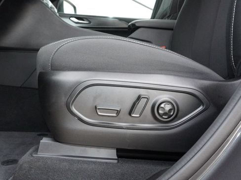 Used 2025 Jeep Grand Cherokee L Laredo RWD image 26
