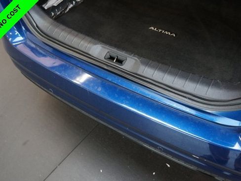 Used 2024 Nissan Altima 2.5 SR image 42