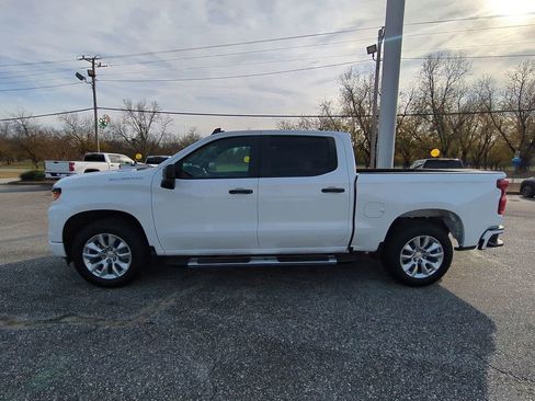 Used 2025 Chevrolet Silverado 1500 Custom image 7