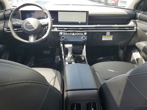 Used 2025 Hyundai Tucson SEL FWD image 23