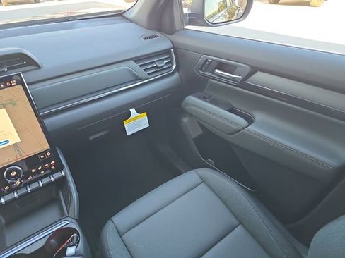 New 2026 GMC Terrain AT4 w/ Convenience Package III AWD/4WD image 15