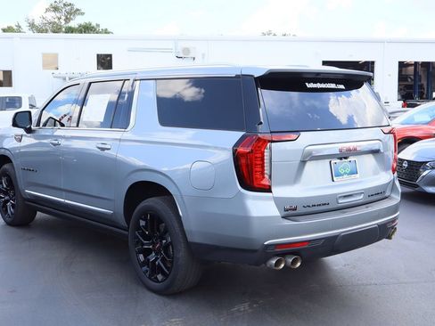 Certified 2024 GMC Yukon XL Denali AWD/4WD image 7