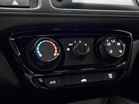 Certified 2020 Honda HR-V Sport image 33