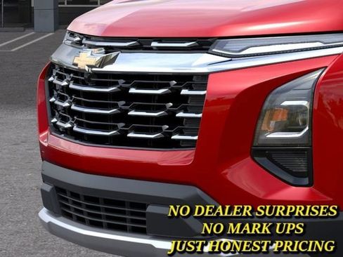 New 2026 Chevrolet Equinox LT w/ Convenience Package II image 13