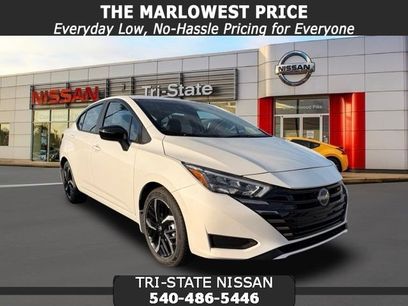 New 2025 Nissan Versa SR w/ Trunk Package