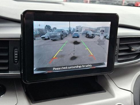 Certified 2023 Ford Explorer XLT w/ Equipment Group 202A image 18