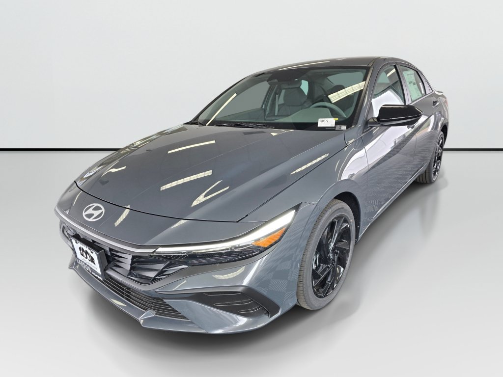 New 2026 Hyundai Elantra Sport FWD image 7