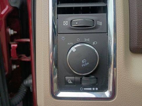 Used 2018 RAM 2500 Laramie image 18