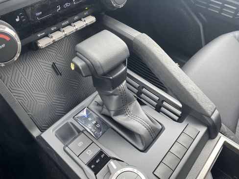 New 2026 Toyota Tacoma SR5 AWD/4WD image 19