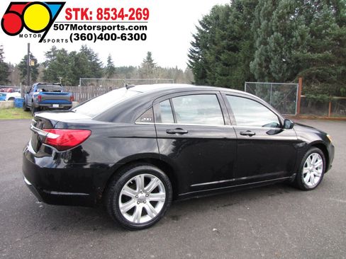 Used 2013 Chrysler 200 Touring w/ S Exterior Appearance Pkg image 5