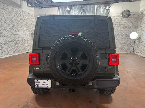 Used 2021 Jeep Wrangler Unlimited Sahara w/ Cold Weather Group AWD/4WD image 6