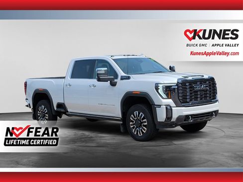 Used 2024 GMC Sierra 3500 Denali Ultimate AWD/4WD image 1