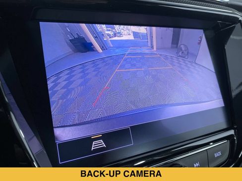 Certified 2022 Chevrolet TrailBlazer RS w/ Sun and Liftgate Package FWD image 6