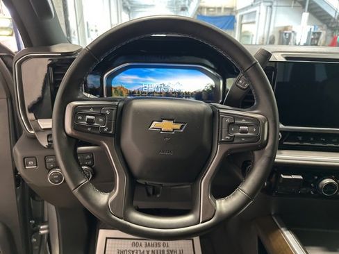 Used 2025 Chevrolet Silverado 3500 High Country w/ High Country Premium Package image 18