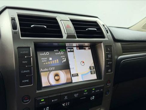 Used 2020 Lexus GX 460 Premium AWD/4WD image 30