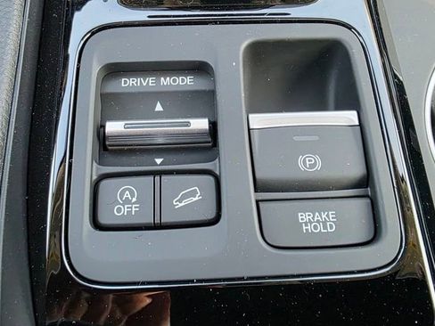 New 2025 Honda Pilot Touring image 43