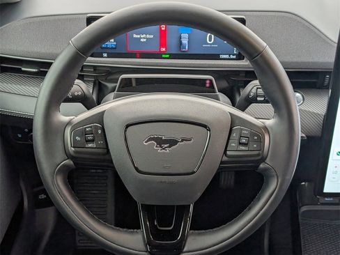 Used 2024 Ford Mustang Mach-E Select image 11