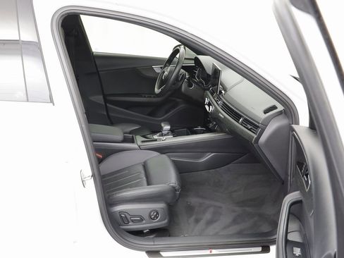 Used 2022 Audi A4 2.0T Premium Plus image 18