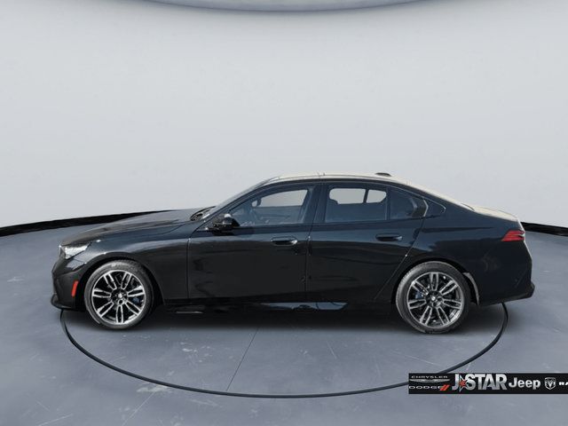 Used 2024 BMW 540i xDrive w/ M Sport Package AWD/4WD image 8