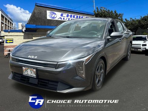 Used 2025 Kia K4 FWD image 1