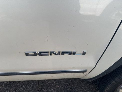 Used 2015 GMC Sierra 1500 Denali image 9