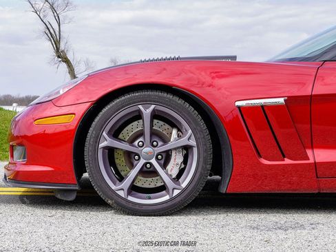 Used 2011 Chevrolet Corvette Grand Sport w/ Preferred Equipment Group image 4