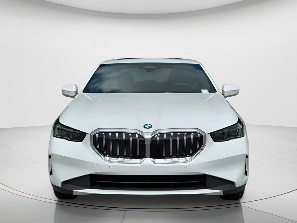 New 2027 BMW 530i w/ Premium Package RWD image 2