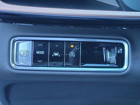 New 2025 Buick Envision Sport Touring image 16
