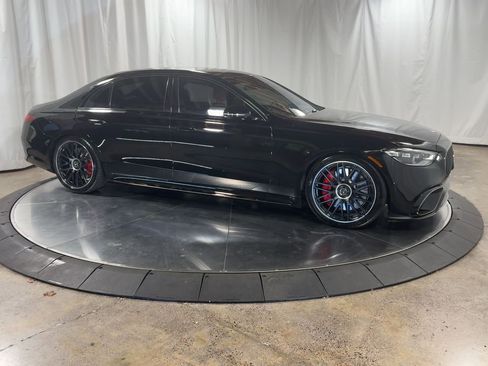 Used 2025 Mercedes-Benz S 63 AMG S image 3