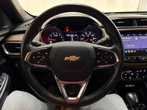 Used 2021 Chevrolet TrailBlazer ACTIV w/ Convenience Package image 43