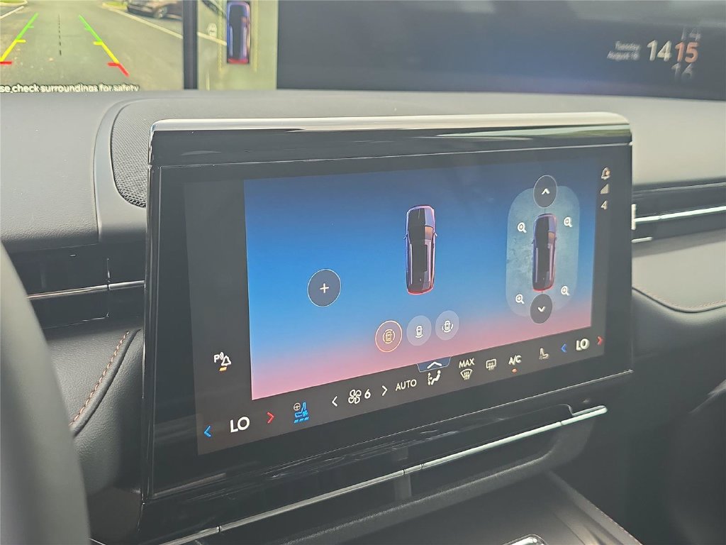 New 2026 Lincoln Nautilus Reserve AWD/4WD image 19