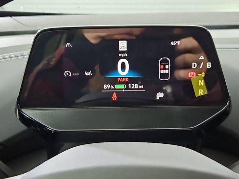 New 2025 Volkswagen ID.4 Pro S image 35