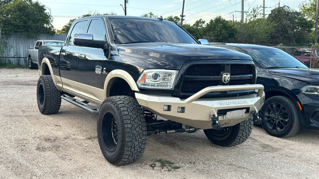 Used 2014 RAM 2500 Longhorn AWD/4WD image 3