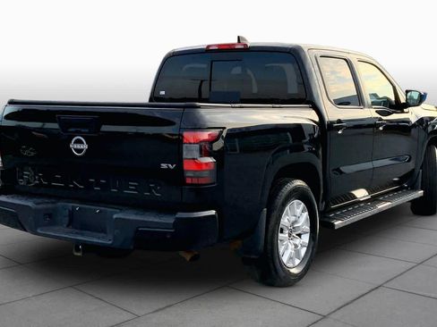 Used 2024 Nissan Frontier SV w/ SV Convenience Package RWD image 12