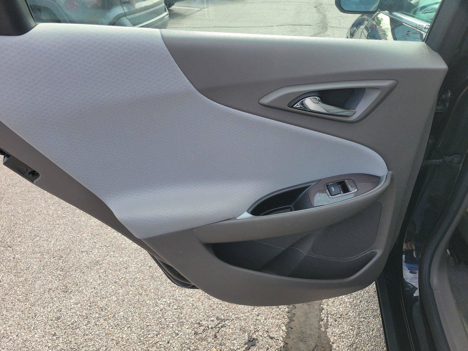 Used 2024 Chevrolet Malibu LT FWD image 15