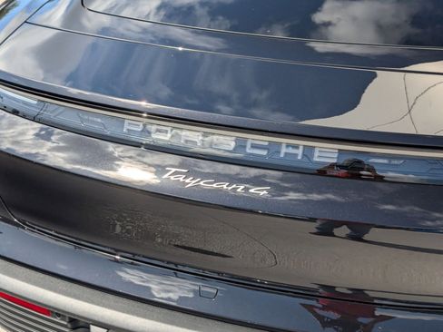 New 2025 Porsche Taycan image 12