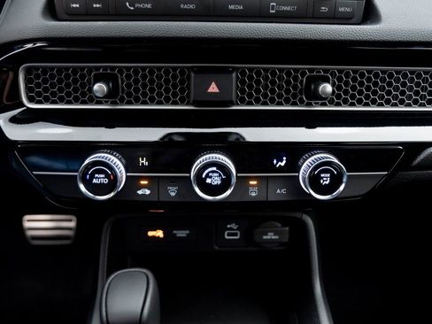 Used 2023 Honda Civic Sport image 23