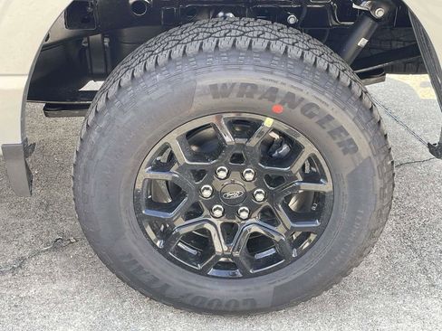 New 2026 Ford F150 Lariat AWD/4WD image 9